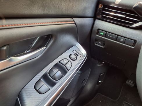 Used 2024 Nissan Sentra SR w/ SR Premium Package image 22