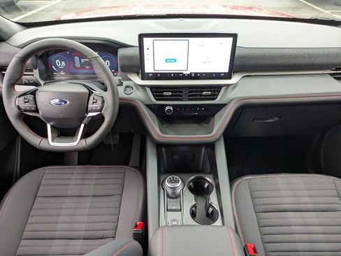 New 2026 Ford Explorer ST-Line w/ ST-Line Street Pack image 18