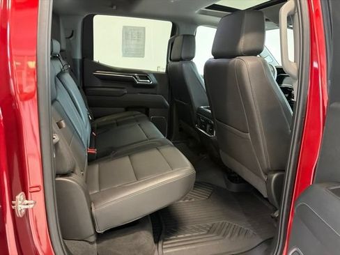 Used 2023 Chevrolet Silverado 1500 LTZ w/ LTZ Premium Package AWD/4WD image 32