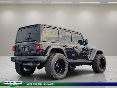 Used 2022 Jeep Wrangler Unlimited Rubicon w/ Trailer Tow Package AWD/4WD image 4