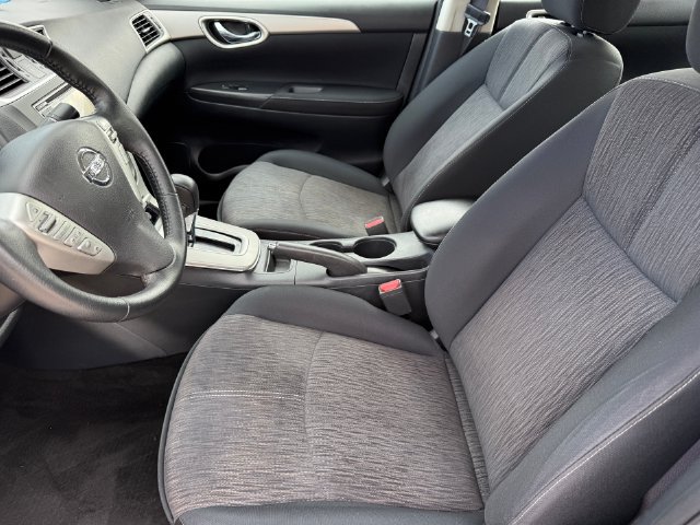 Used 2015 Nissan Sentra SV FWD image 10