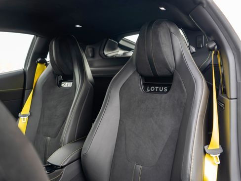 New 2026 Lotus Emira SE Racing Line image 10