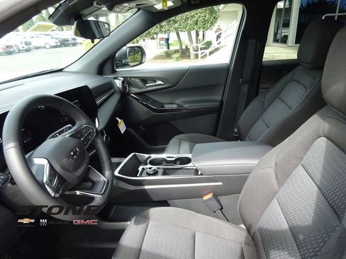 New 2026 Chevrolet Equinox LT w/ Midnight Edition image 13