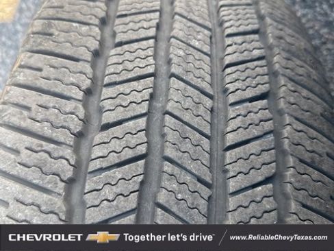 Used 2019 Cadillac Escalade ESV Luxury image 34