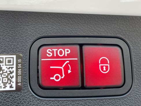 Certified 2026 Mercedes-Benz E 450 4MATIC All-Terrain Wagon image 13