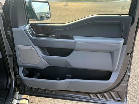 Used 2022 Ford F150 Lariat AWD/4WD image 24
