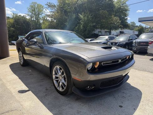Used 2022 Dodge Challenger GT AWD/4WD image 4