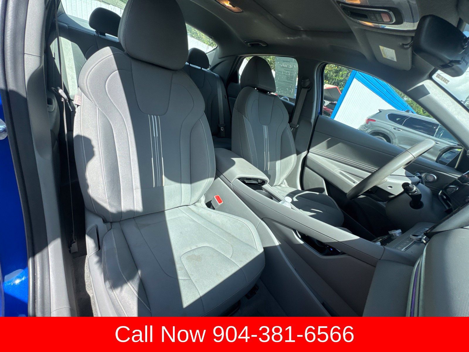 Used 2025 Hyundai Elantra SEL FWD image 17
