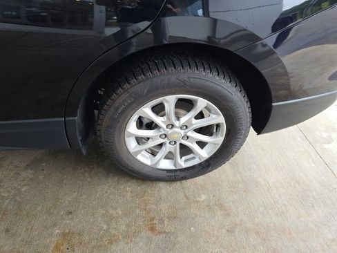 Used 2020 Chevrolet Equinox LT AWD/4WD image 34