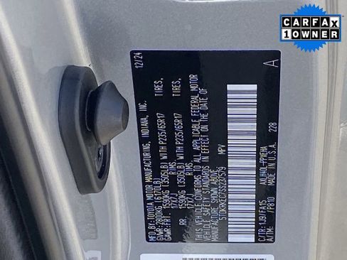 Certified 2025 Toyota Sienna LE image 37