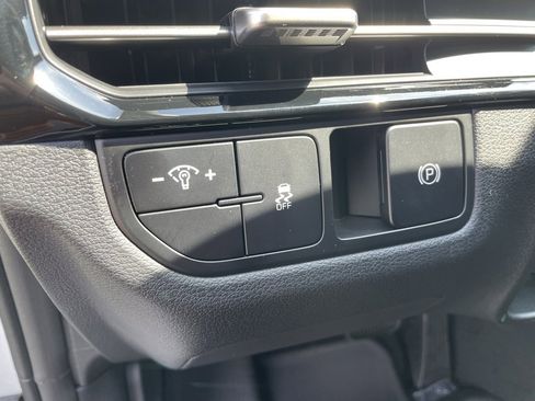 New 2026 Kia Sportage LX w/ LX Convenience Package image 11