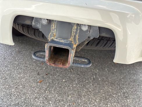 Used 2015 Toyota 4Runner Limited image 29