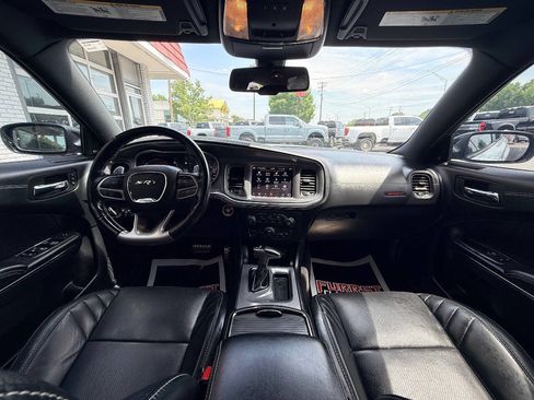 Used 2020 Dodge Charger SRT Hellcat RWD image 31