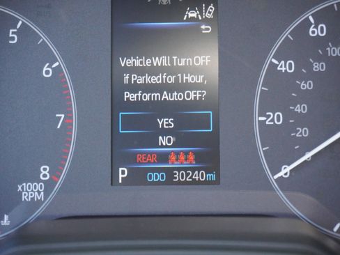 Used 2024 Toyota Corolla Cross AWD Hybrid w/ Moonroof Package image 24