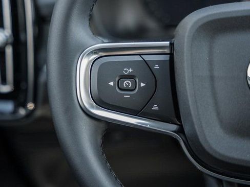 Used 2026 Volvo XC40 B5 Plus w/ Protection Package Premier image 27