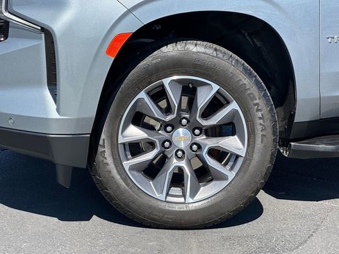 Used 2024 Chevrolet Tahoe LS w/ Driver Alert Package image 2