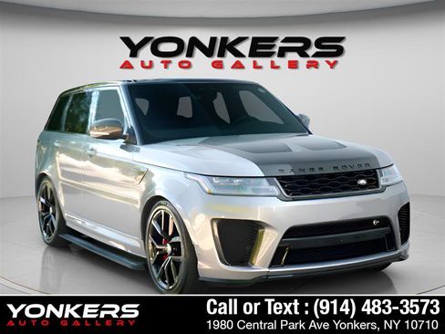 Used 2022 Land Rover Range Rover Sport SVR Carbon Edition image 18