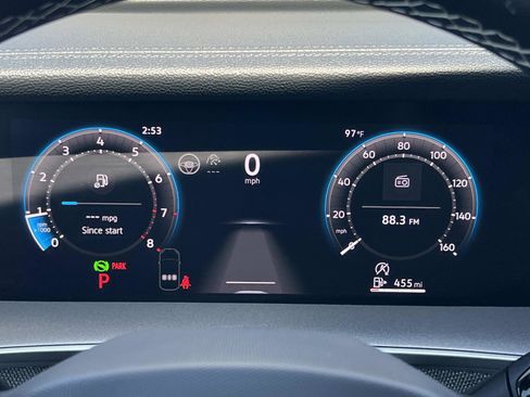 Used 2025 Volkswagen Tiguan S FWD image 11