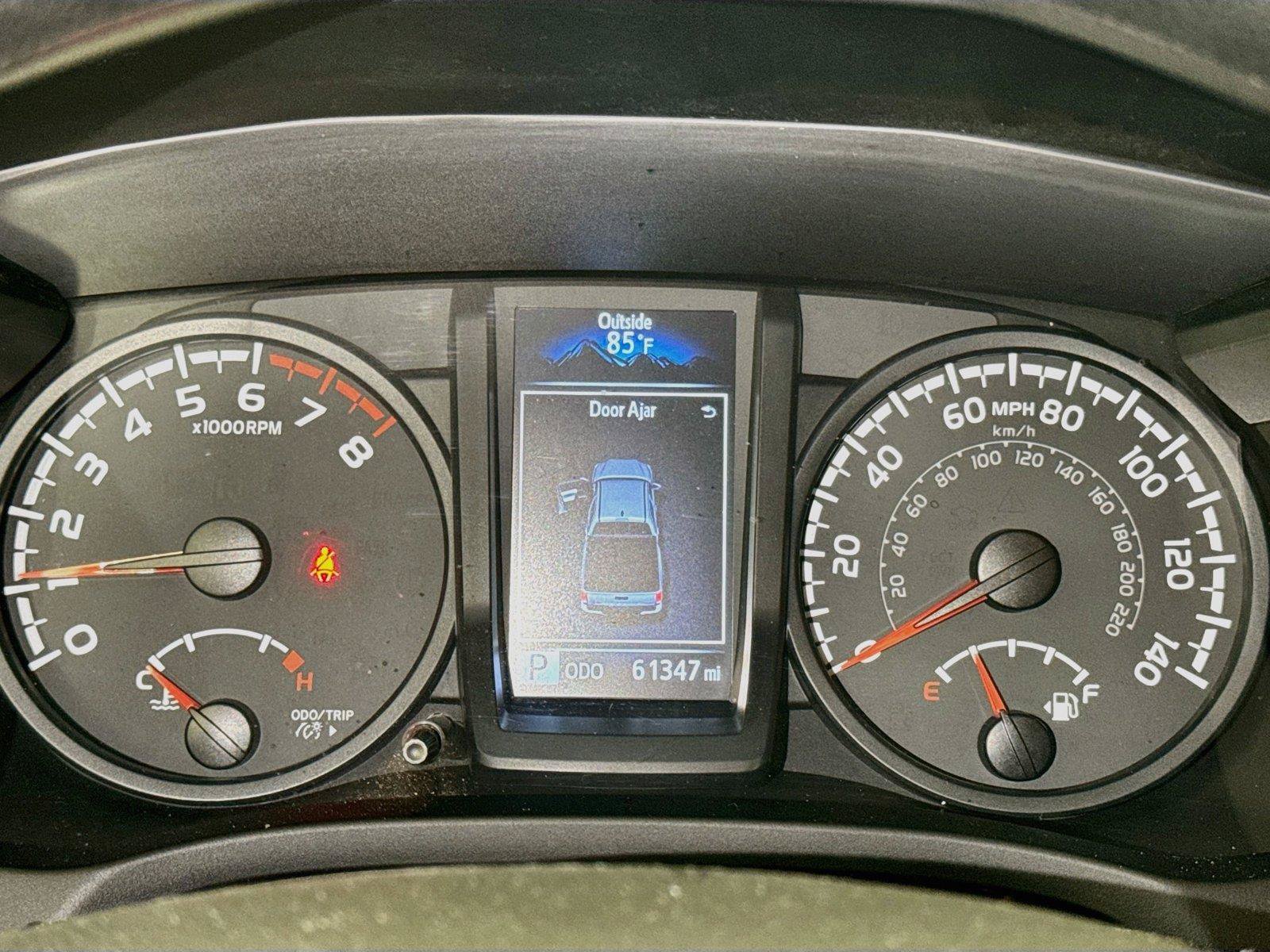 Used 2022 Toyota Tacoma SR AWD/4WD image 10