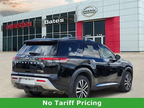 Certified 2025 Nissan Pathfinder Platinum image 5