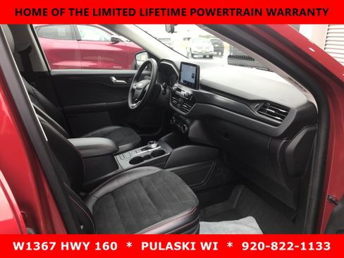 Used 2022 Ford Escape SEL w/ SEL Stealth AWD Package image 4