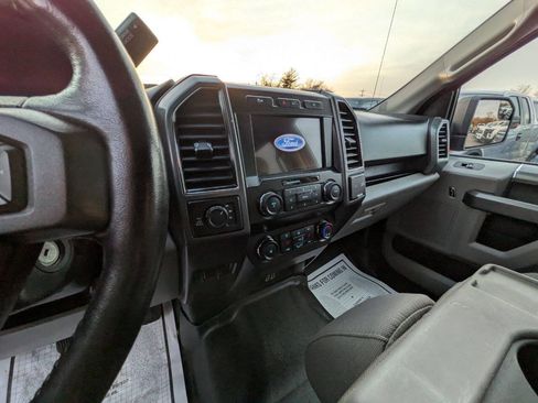 Used 2020 Ford F150 XLT w/ Equipment Group 302A Luxury image 16