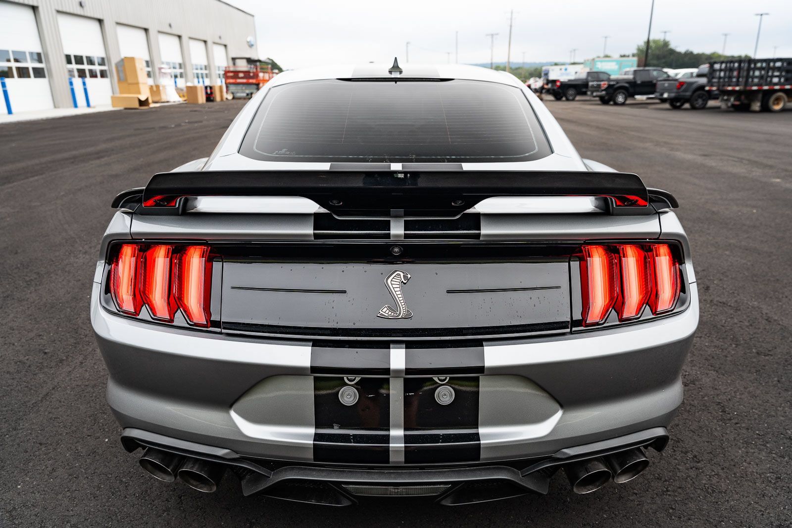 Used 2021 Ford Mustang Shelby GT500 RWD image 12