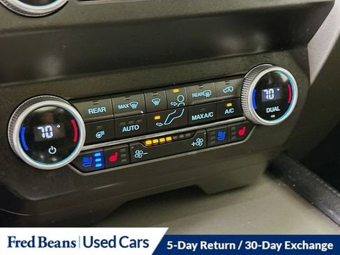 Used 2021 Ford Expedition XLT image 18