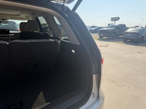Used 2020 Lincoln Aviator Reserve w/ Equipment Group 201A RWD image 5