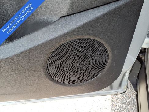 Used 2019 Ford Escape SE image 18