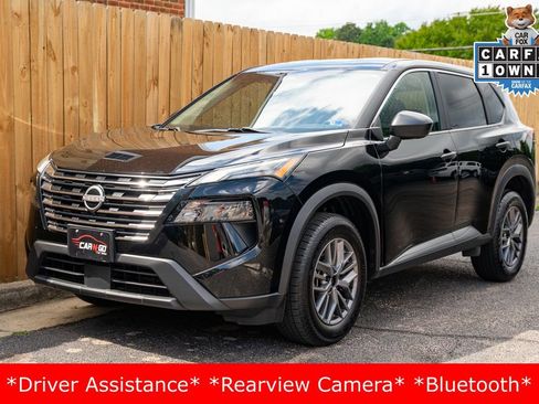Used 2024 Nissan Rogue S FWD image 1