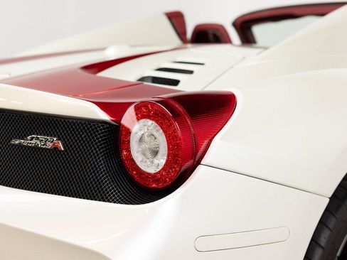 Certified 2015 Ferrari 458 Speciale A RWD image 52
