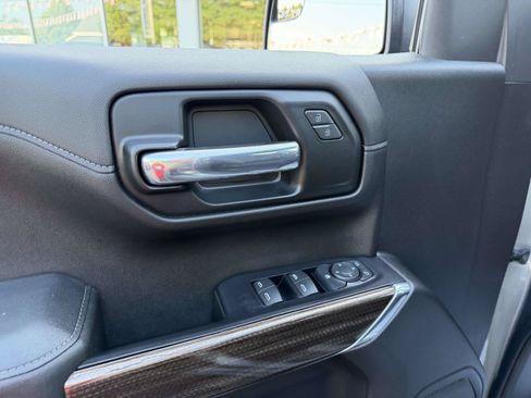 Used 2020 Chevrolet Silverado 1500 RST AWD/4WD image 18