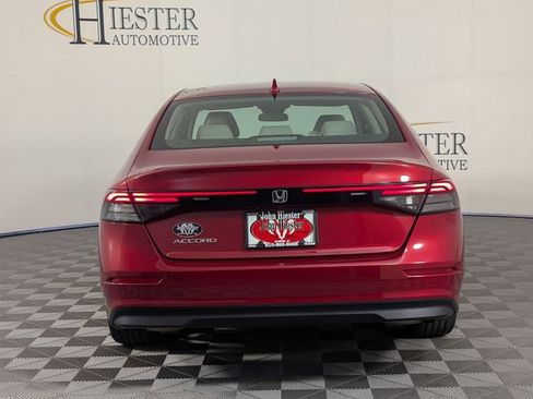 Used 2023 Honda Accord EX image 6