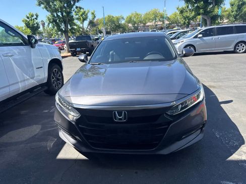 Used 2019 Honda Accord Sport image 2