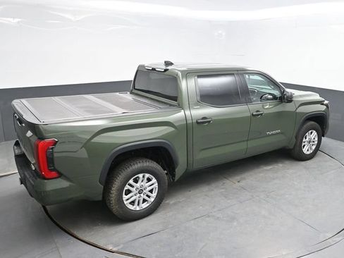 Used 2022 Toyota Tundra SR5 AWD/4WD image 28