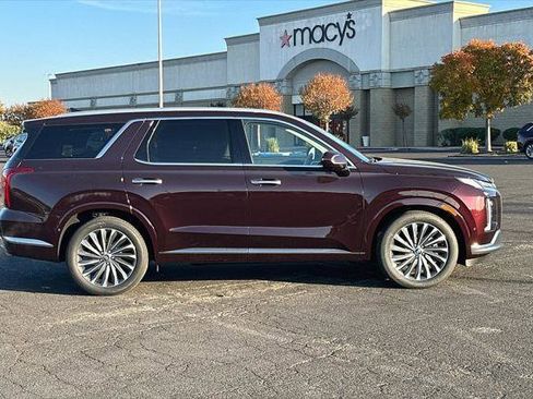 New 2023 Hyundai Palisade Calligraphy image 3