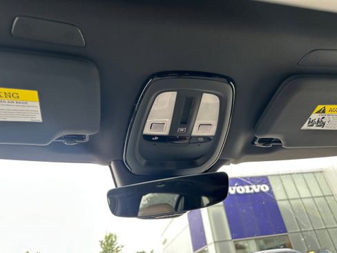 Used 2026 Volvo XC90 B6 Plus w/ Protection Package Premier image 17