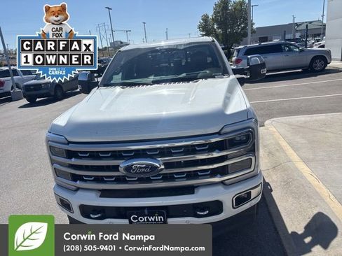 Used 2024 Ford F350 Platinum w/ FX4 Off-Road Package AWD/4WD image 2