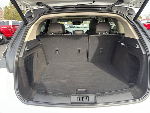 Used 2025 Lincoln Corsair Reserve w/ Equipment Group 202A image 13