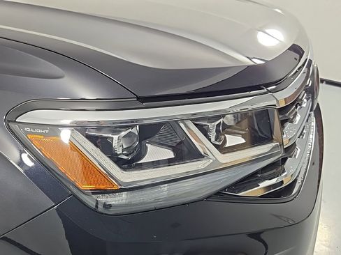 Used 2022 Volkswagen Atlas SE image 11