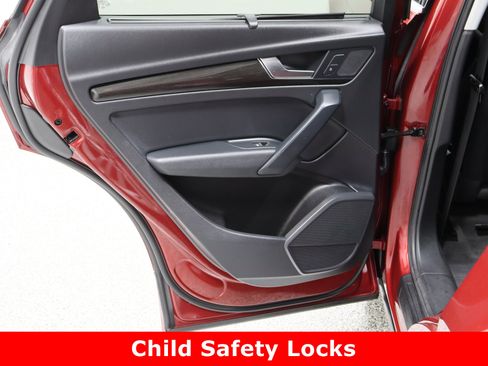 Used 2018 Audi Q5 2.0T Premium Plus image 29