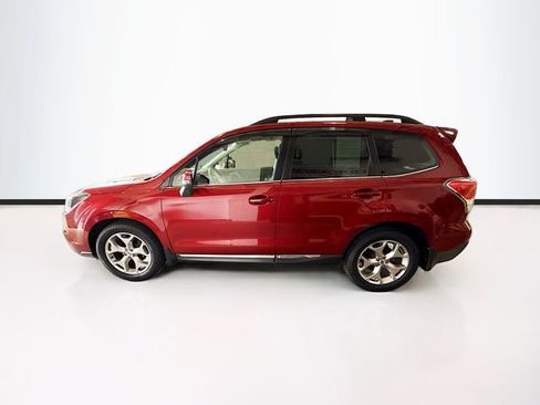 Used 2018 Subaru Forester 2.5i Touring AWD/4WD image 9