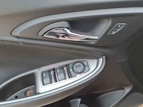Used 2024 Chevrolet Malibu LT FWD image 19