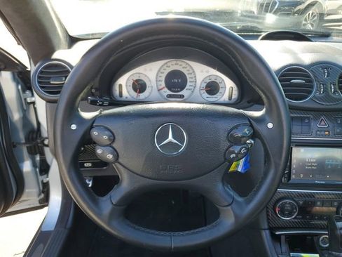 Used 2005 Mercedes-Benz CLK 55 AMG Cabriolet image 14