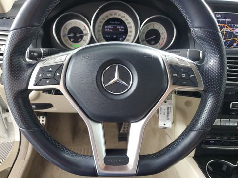 Used 2015 Mercedes-Benz E 550 Cabriolet image 20