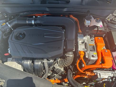 Used 2025 Hyundai Sonata SEL FWD image 27