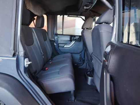 Used 2016 Jeep Wrangler Unlimited Sport AWD/4WD image 15