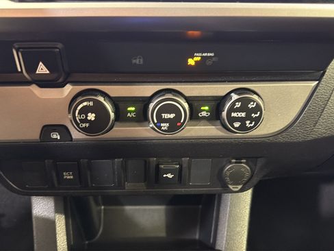 Used 2023 Toyota Tacoma SR5 RWD image 19