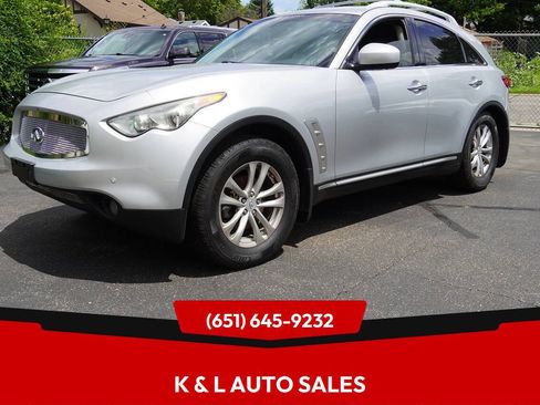 Used 2010 INFINITI FX35 AWD w/ Navigation Pkg image 1